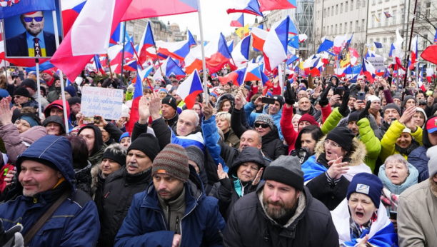 "FAŠISTI!" Poplava ljudi u Pragu! Narod traži da vlada prekine podršku Ukrajini u ratu!