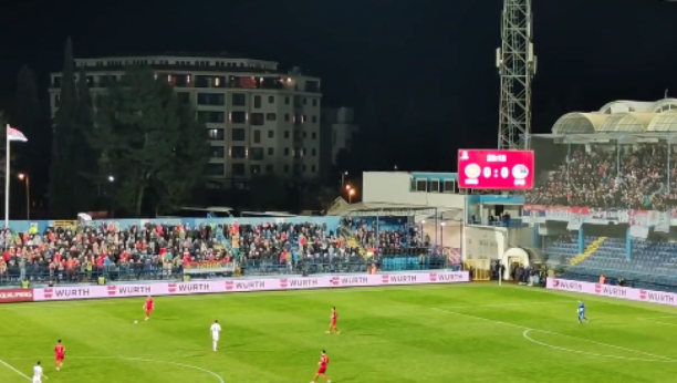 LINČ ZBOG SRPSKOG DRESA Neviđena bruka u Podgorici: Haos na tribini tokom međunarodne utakmice u Crnoj Gori