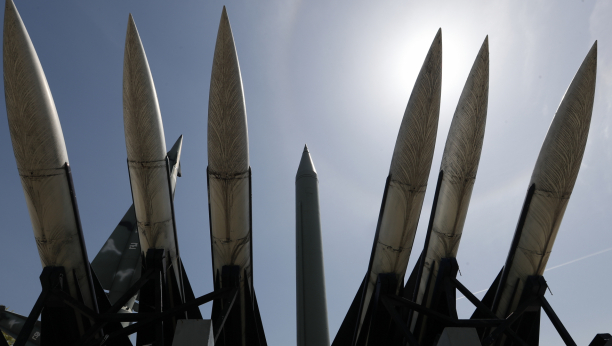 JAPAN NA NOGAMA Produženo stanje pripravnosti protivraketne odbrane od balističkih projektila