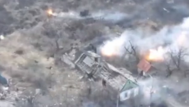 PRAH I PEPEO Posada 87. puka razorila položaje Ukrajinaca! (VIDEO)