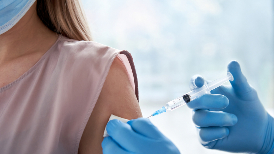 DO 14. GODINE DECA TREBA DA PRIME DEVET VAKCINA MMR vakcinu primilo manje dece nego prošle godine