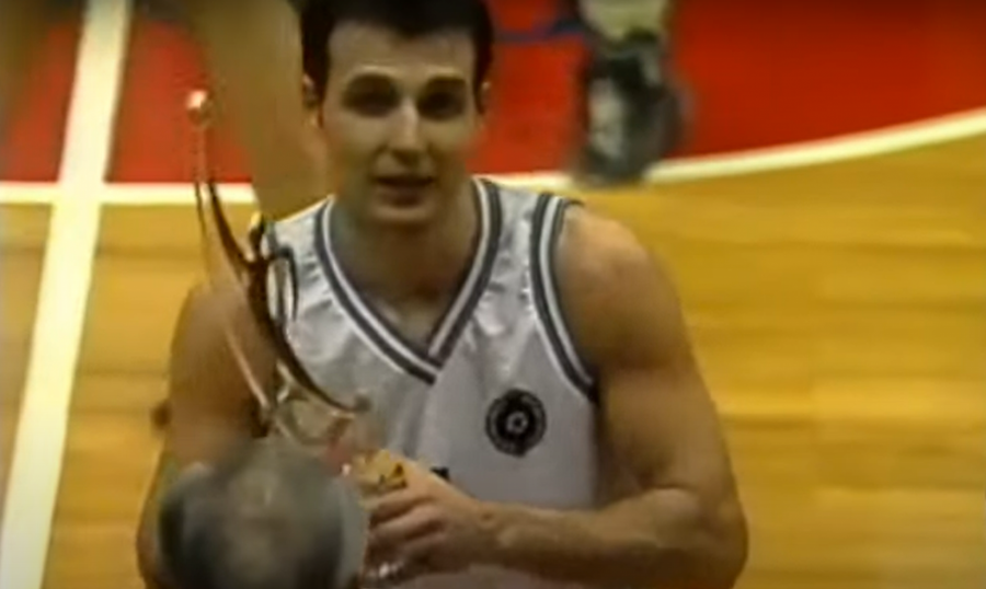 PARTIZAN JE ŠAMPION EVROPE Dan kada je Saletova trojka odvela crno-bele na evropski presto i u košarkašku besmrtnost (VIDEO)