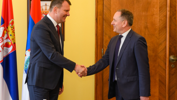 Mirović i ambasador Mađarske o unapređenju saradnje