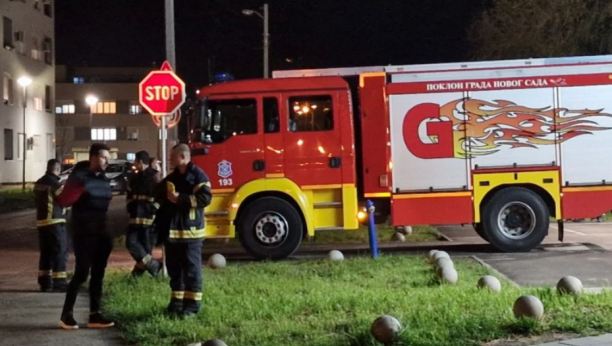 ZABARIKADIRAO SE U GARAŽI I PRETI DA ĆE SE RAZNETI BOMBOM! Evo šta se krije iza dramatične sutuacije u Novom Sadu! (FOTO)