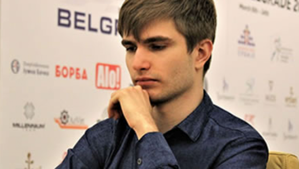 Srpski šahista Aleksej Sarana pobednik "Olimpijske esports serije" u Singapuru