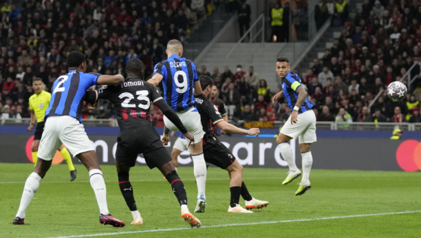 VELIKI PROBLEM ZA "ROSONERE" Milan nakon poraza od Intera saznao još gore vesti, prvotimac se ozbiljnije povredio