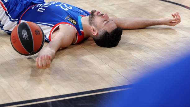 SRBINOVA MAGIJA Micić oduševio NBA, brutalna asistencija podigla sve na noge (VIDEO)