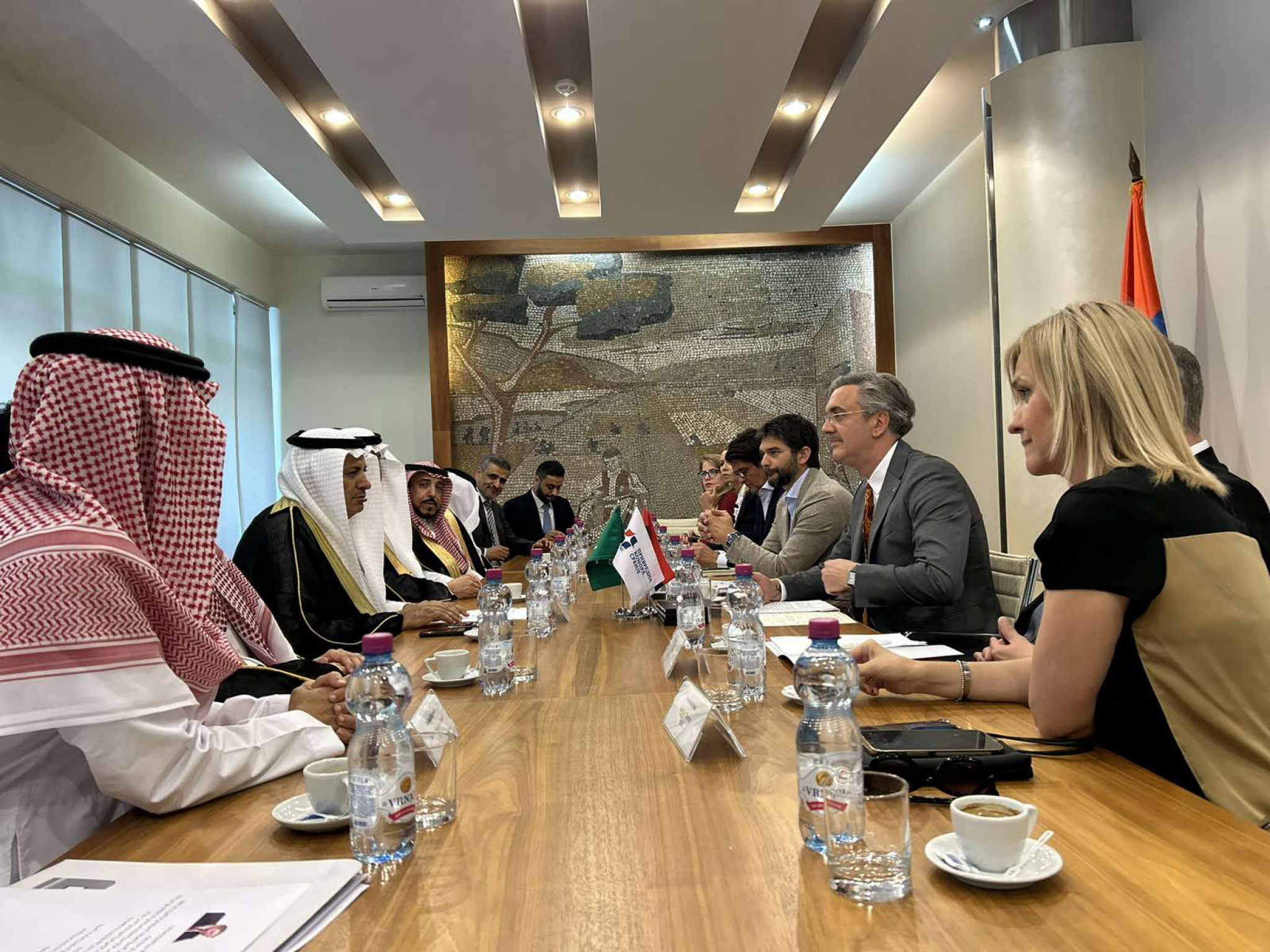 SARADNJA Potpisan sporazum između PKS i saudijskih privrednih komora: Osniva se Srpsko-saudijski poslovni savet!