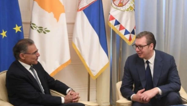 "ČESTITAO SAM TEOFILAKTUU NA USPEŠNOM MANDATU" Vučić primio u oproštajnu posetu ambasadora Kipra