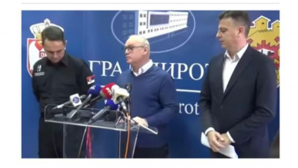 Vesić odgovorio novinarima iz Pirota