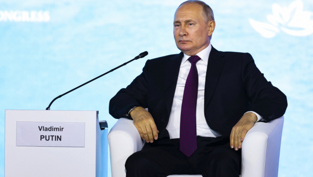 Putin na forumu