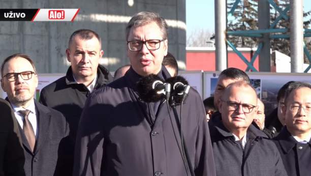Predsednik Vučić obilazi završne radove na vijaduktu kod Vrbasa