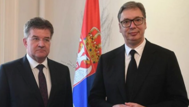 Aleksandar Vučić i Miroslav Lajčak