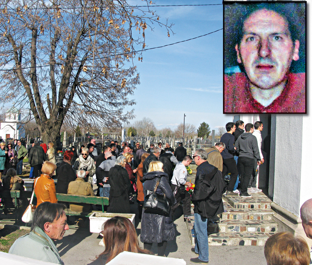 Čedomir Popović sahranjen juče na Donjošorskom groblju 
