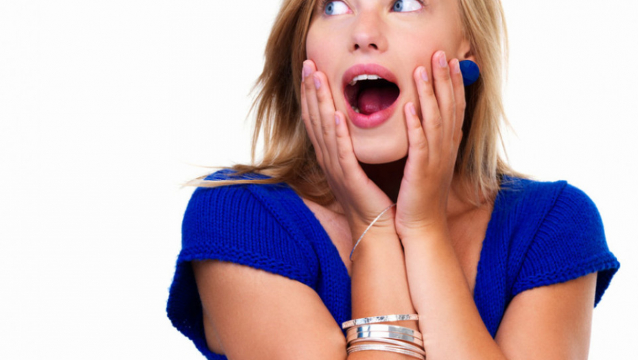 Iznenađenje Iznenađena devojka