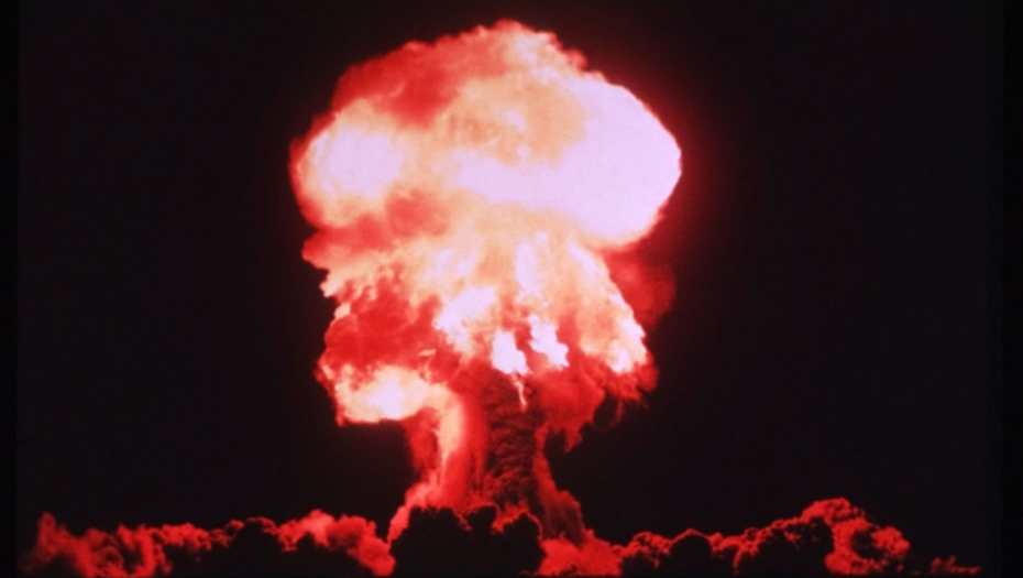Nuklearna Atomska Eksplozija Bomba