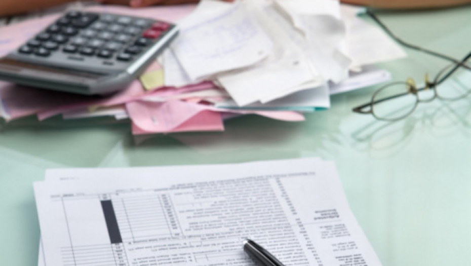 Administracija Brige Problemi Papirologija Računi