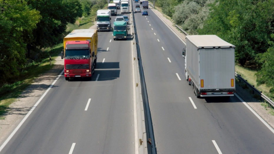 Saobraćaj Drumski transport Kamioni Auto-put autoput