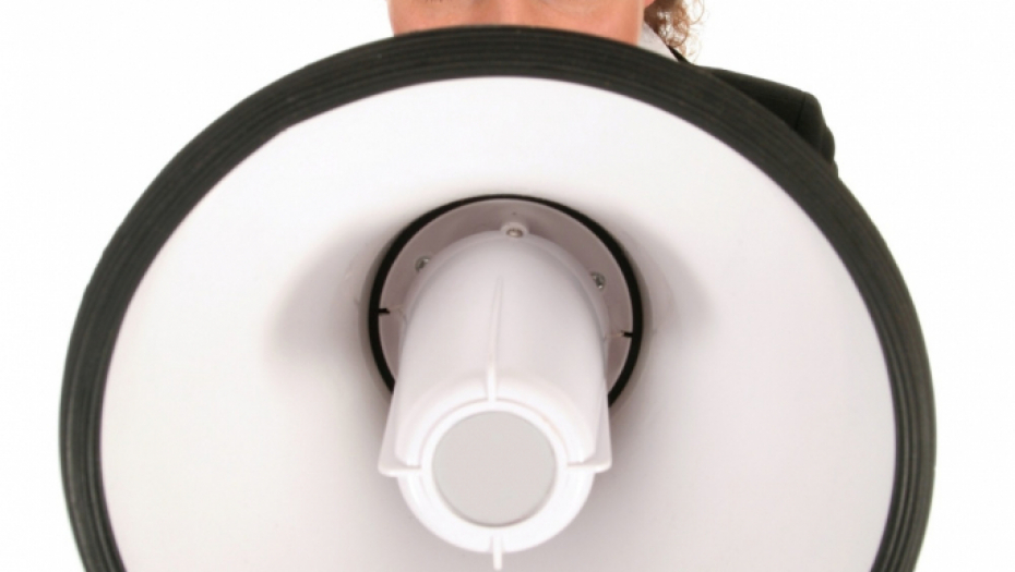 Uzbunjivač Devojka sa megafonom Megafon