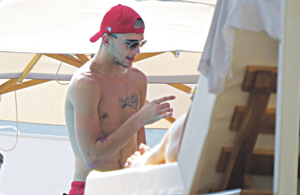 Sin Cece Ražnatović ni posle nezgode ne miruje