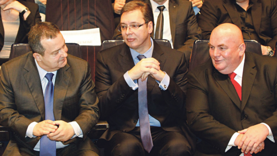 Možda odluči i sebe da uvošti: Palma sa Vučićem i Dačićem