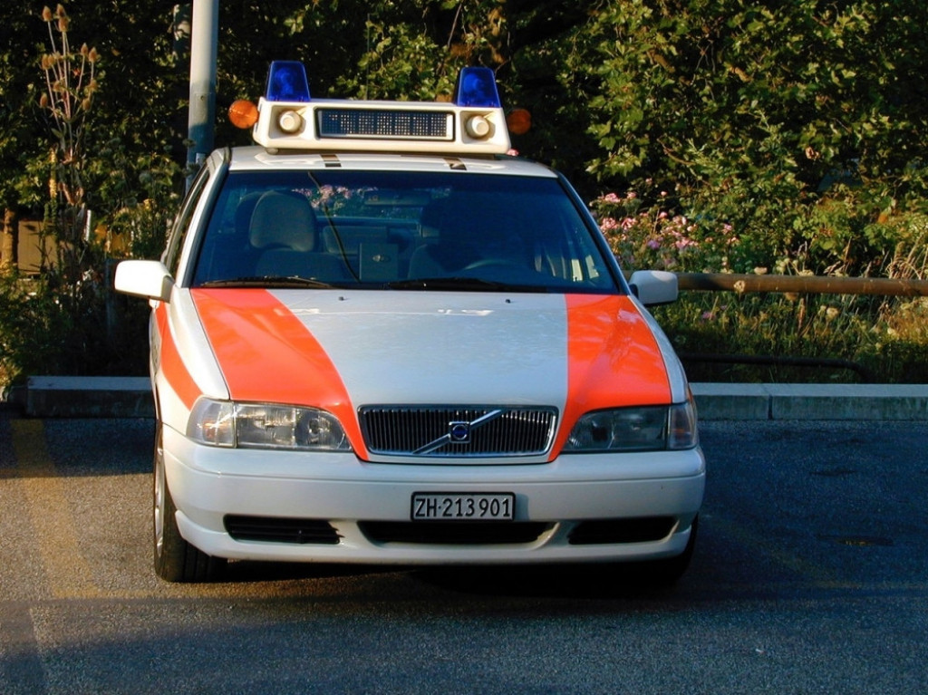 Švajcarska, policija
