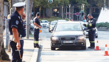 Saobraćajna policija policija uviđaj kontrola