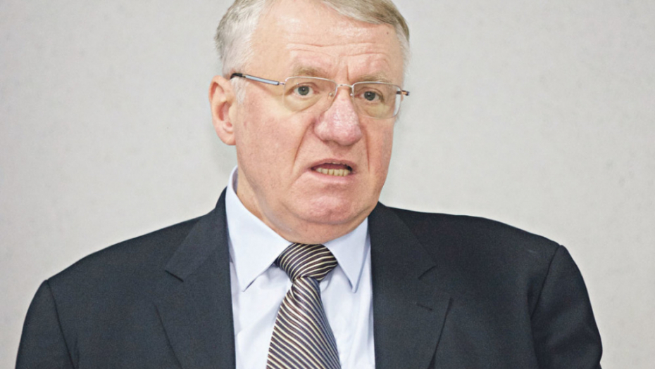 Vojislav Šešelj