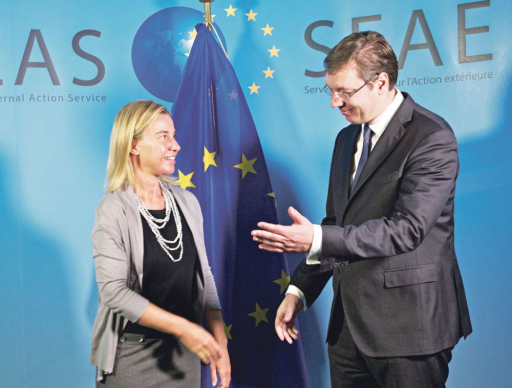 Vučić oduševio Federiku Mogerini