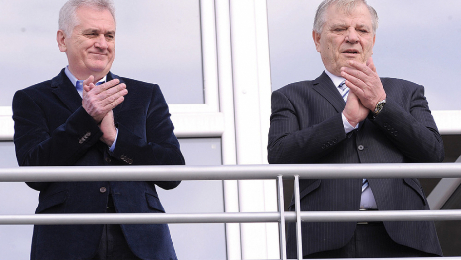 Našao mu  zamenika:  Nikolić i  Karadžić