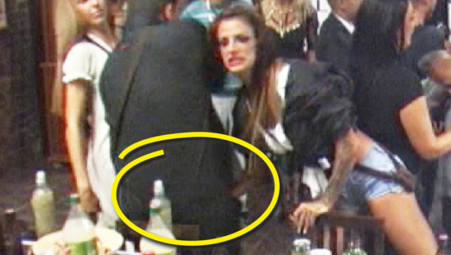 Jak stisak  za genitalije