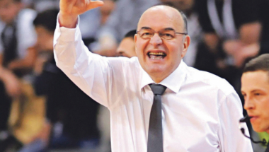 Ima podršku  navijača:  Vujošević