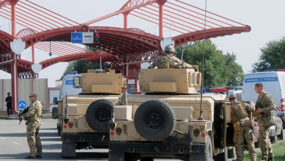 Mađarska vojska na granici