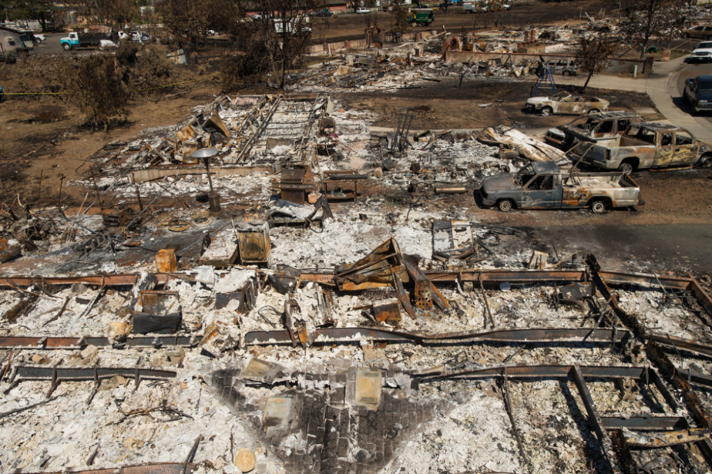 Požar opustošio Kaliforniju
