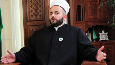 Još dosta pitanja za  rešavanje: Zukorlić