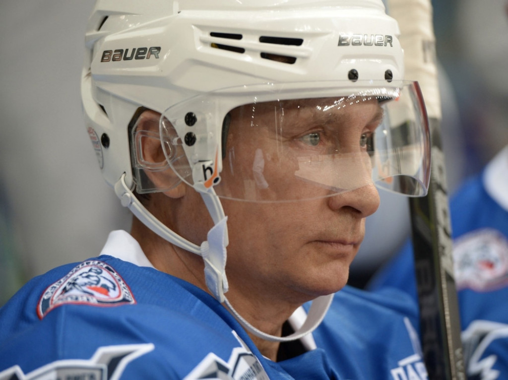 Vladimir Putin proslavio rođendan igrajući hokej sa NFL zvezdama