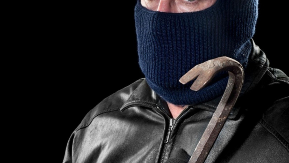 Huligan Pajser Metalna šipka