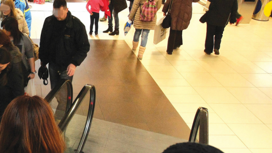 Vladan R. (35) tvrdio da ga prati čovek sa pištoljem