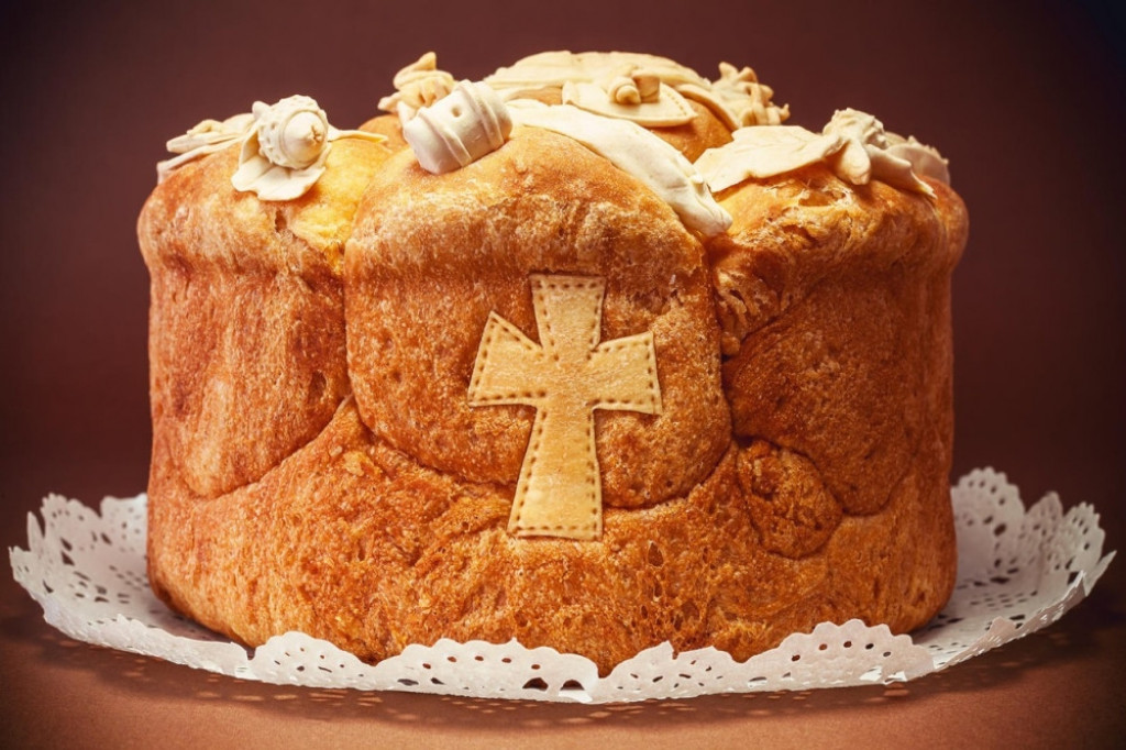 Slavski kolač krsna slava