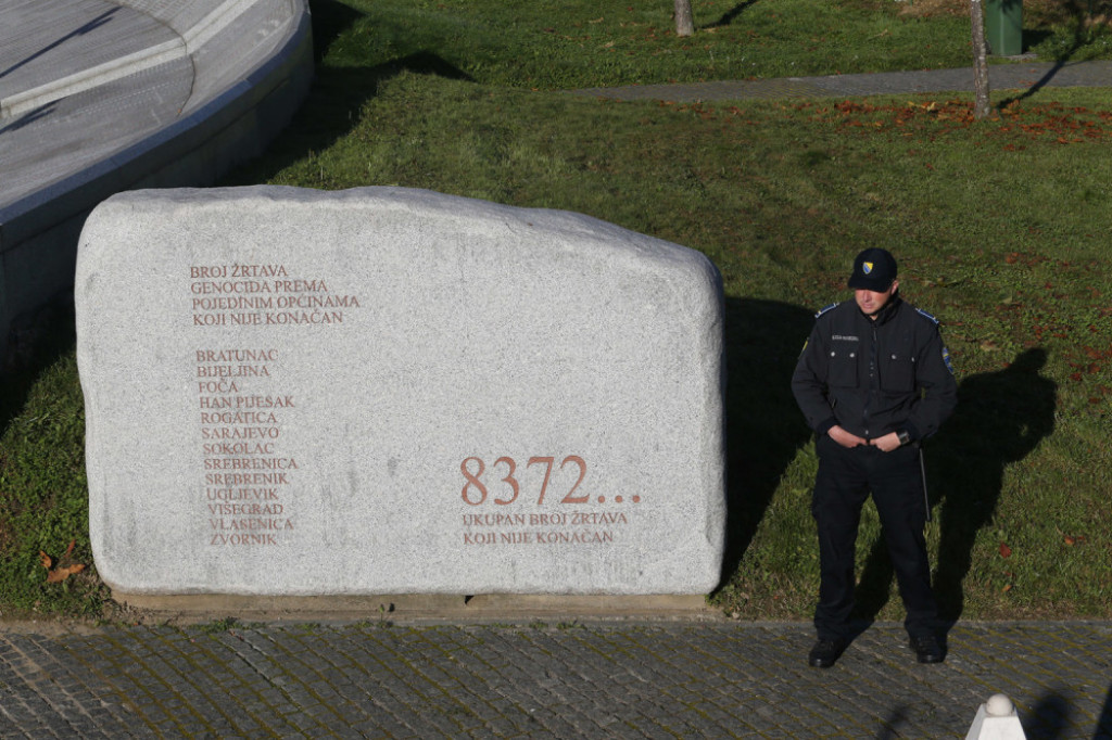 Srebrenica pred samit