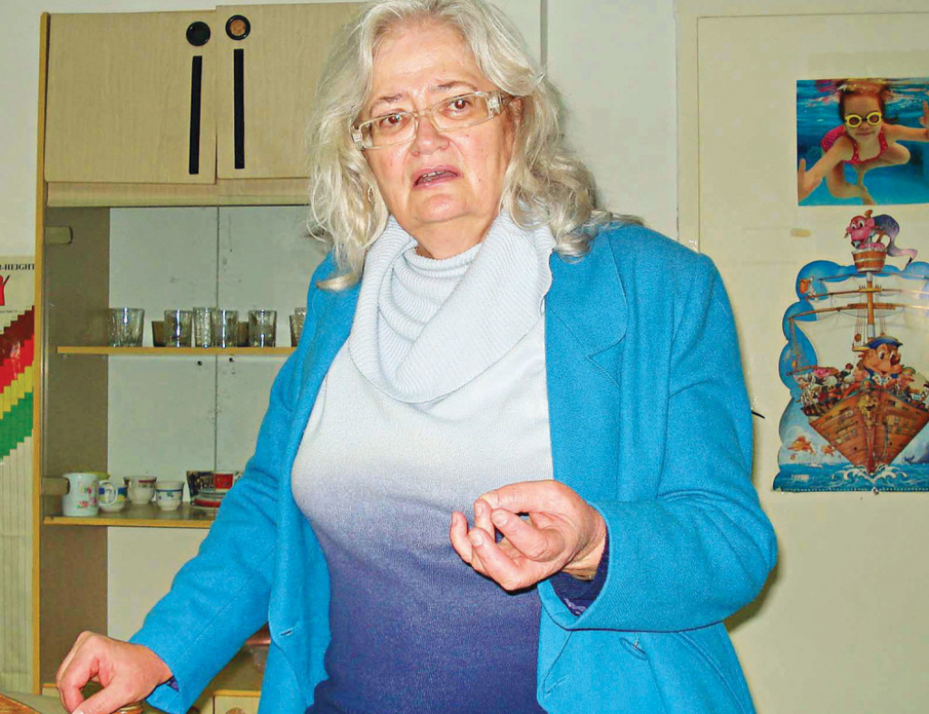 „Udario me je u međunožje“: Dr Biljana Dačić Nikolić