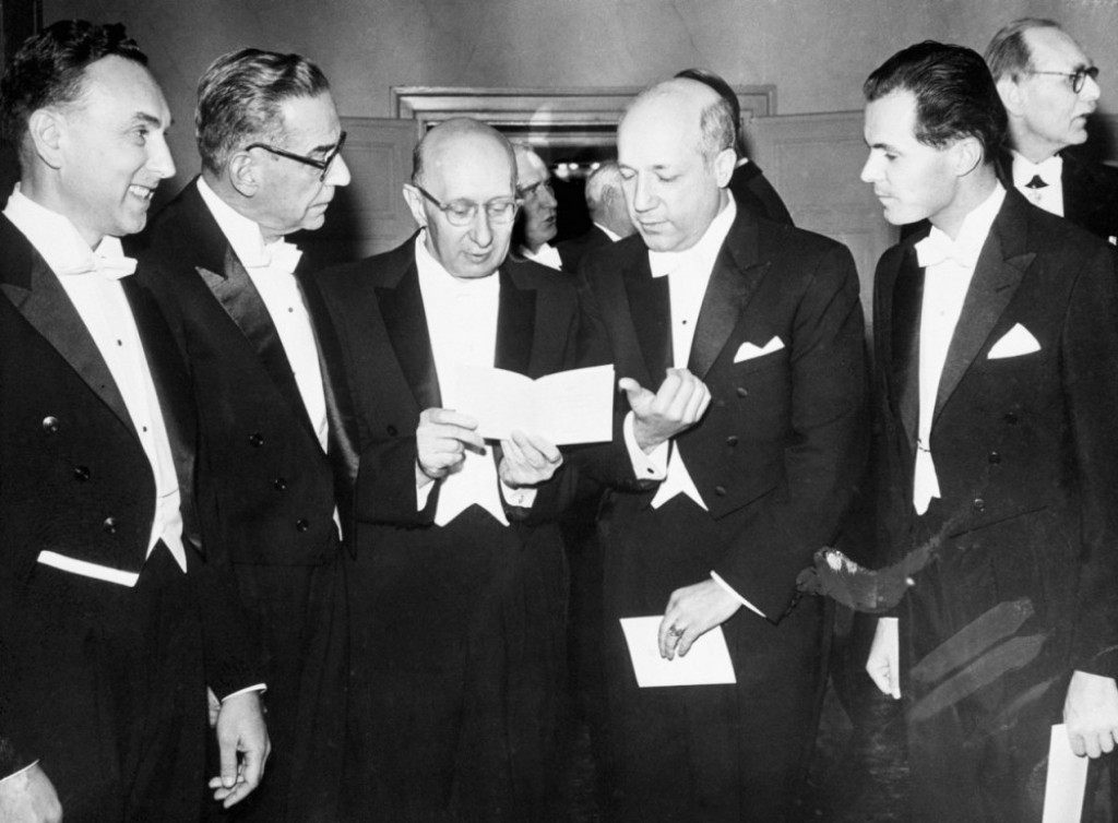 Ivo Andrić s ostalim dobitnicima Nobelove nagrade 1961. godine