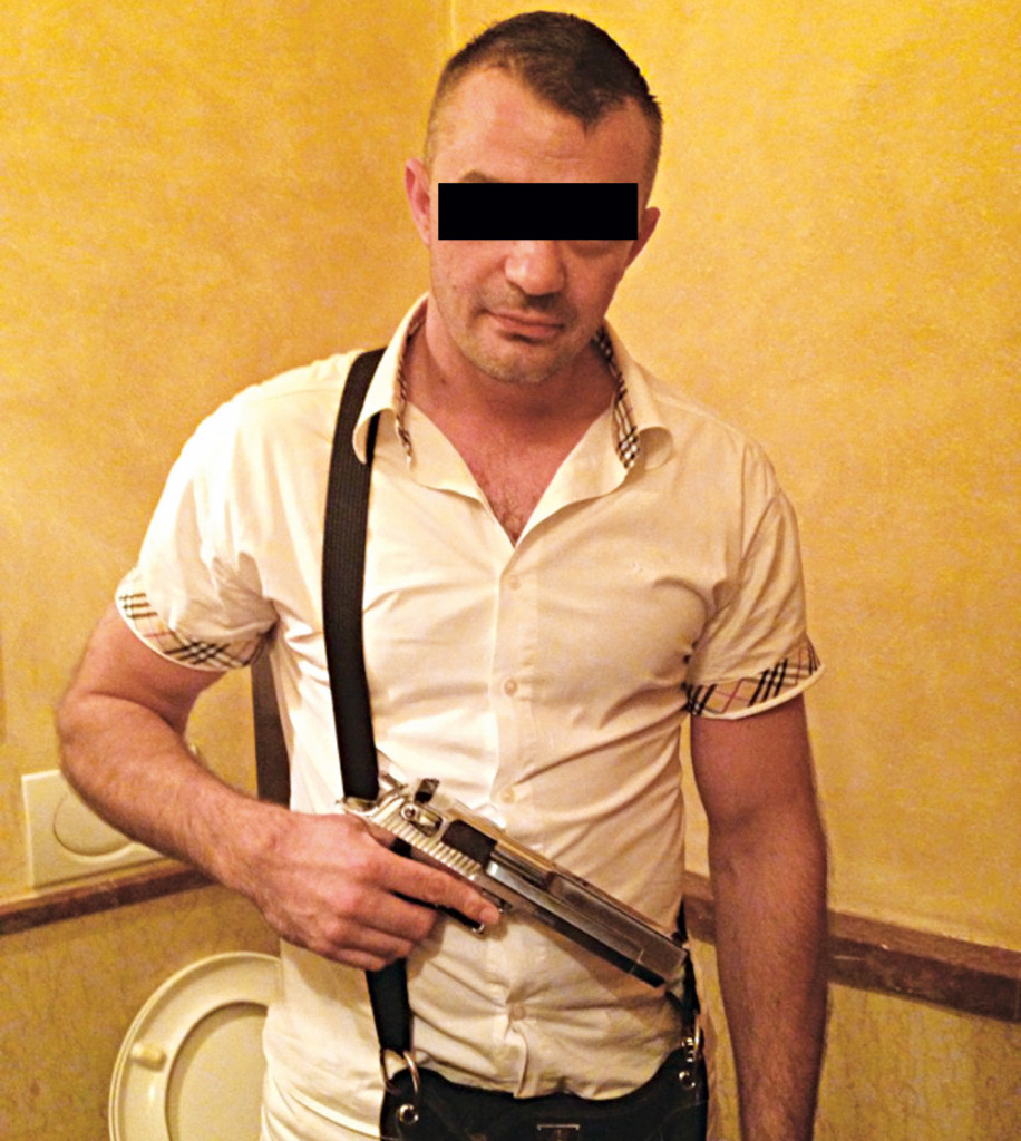 Uhapšen:  Predrag  Ratković