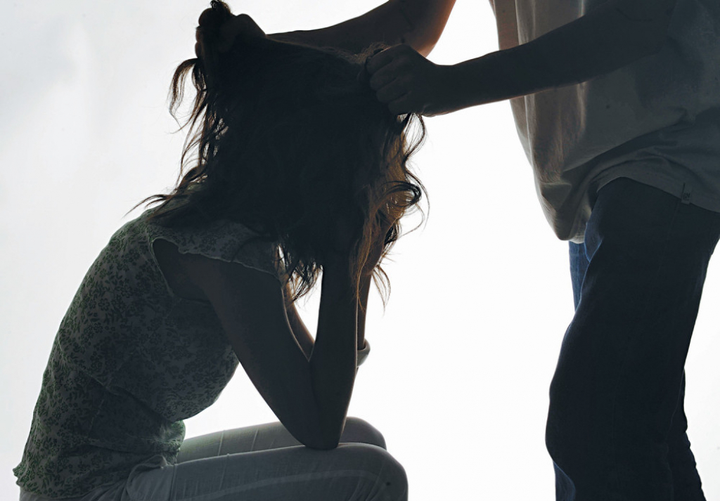 Žrtva je bezuspešno  molila manijaka da je pusti