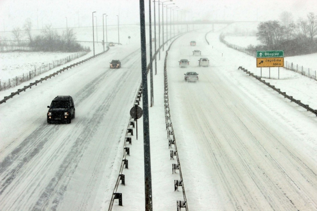 Srbija se bori sa snegom