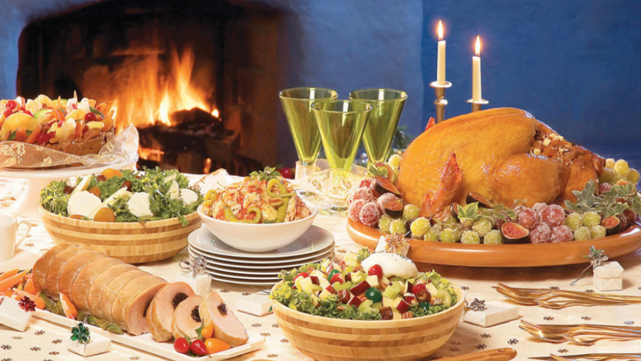 Božićna trpeza mrsna i slasna