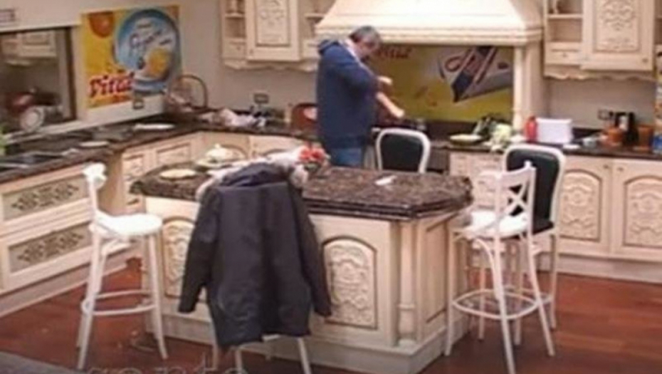 Miki pokusao da se ubije