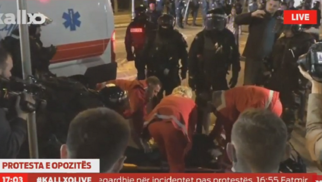 povređena devojka u Prištini