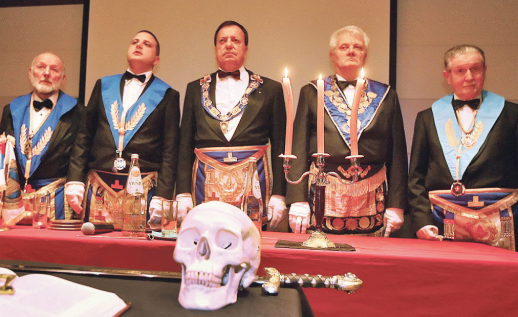 Inauguracija po svim pravilima tajnog reda