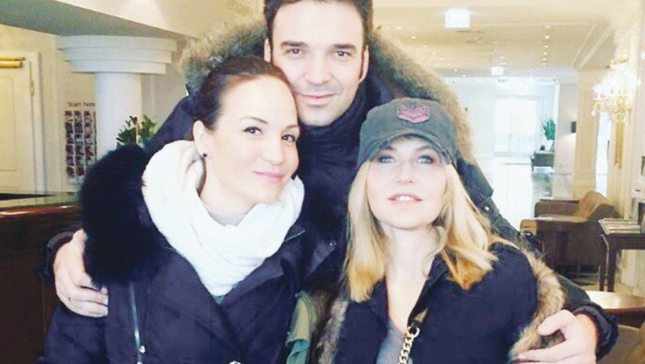 Anica Dobra, Jelena Tomašević i Ivan Bosiljčić 